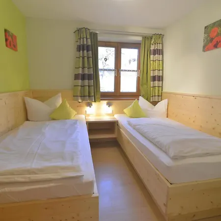 Farm stay Schoffahanslhof *