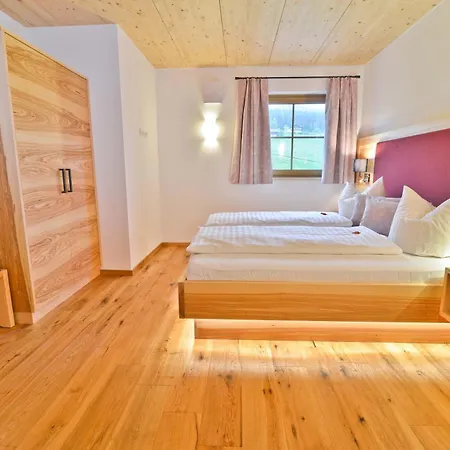 Schoffahanslhof Farm stay